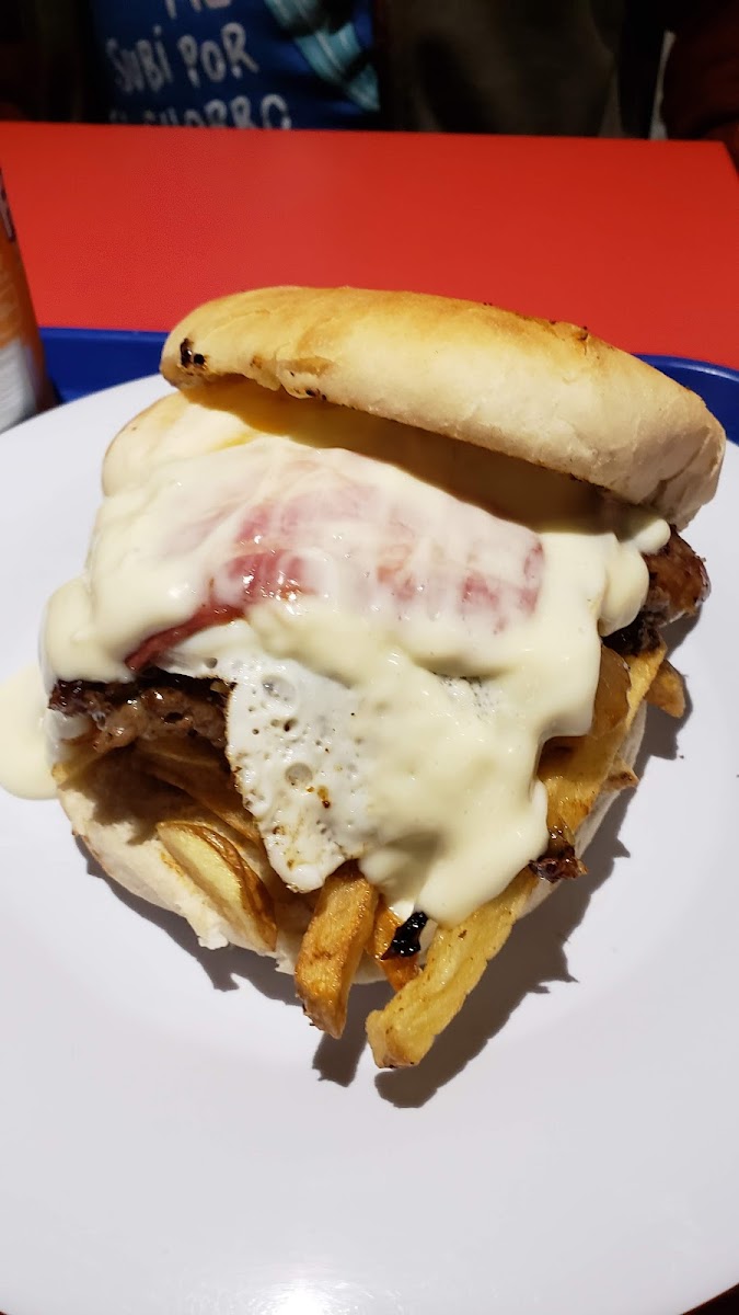 La Maestra Sanguchería-2